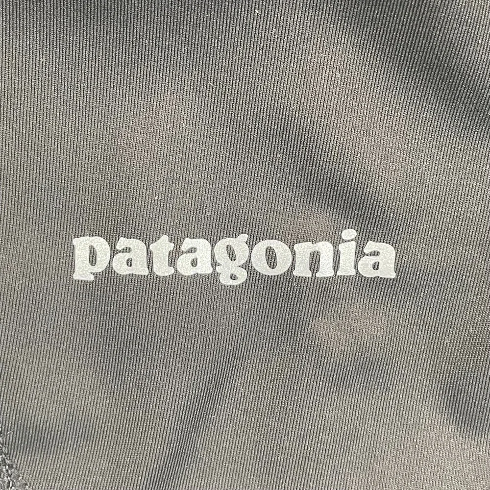 Patagonia Endless Runs Capri Performance Leggings Women Small Black Hike‎ NWT